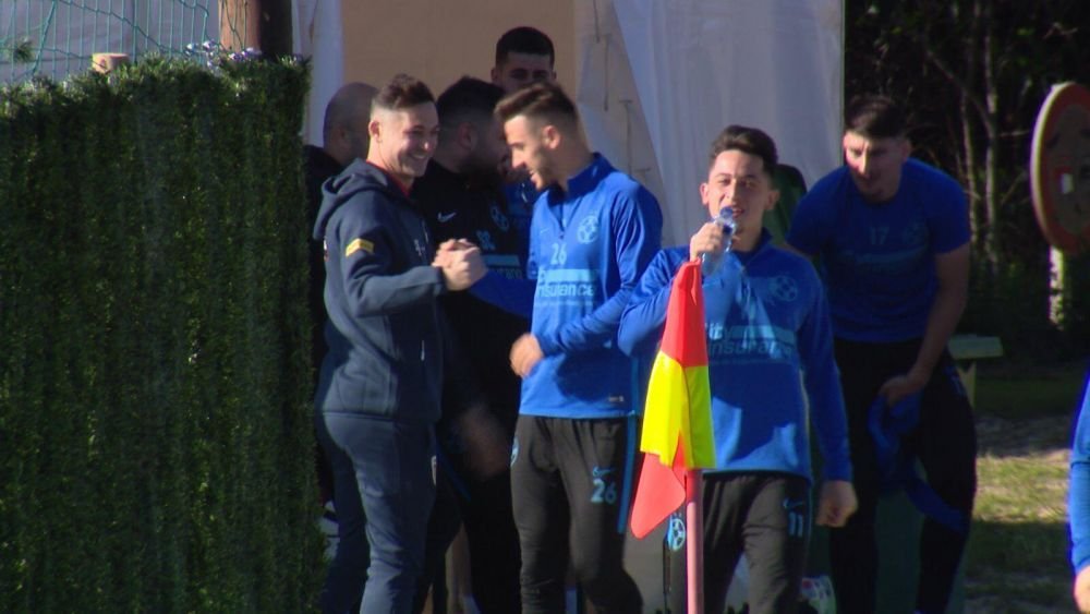 Radoi, inapoi la FCSB! Antrenorul nationalei a fost azi in cantonamentul echipei lui Becali. Cum pregateste meciul cu Islanda_5