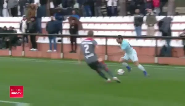 Mbappe le-a scos fotbalul din cap! S-a distrat cu fundasii adversi si apoi i-a pasat lui Man! Vezi faza reusita de Florinel Coman