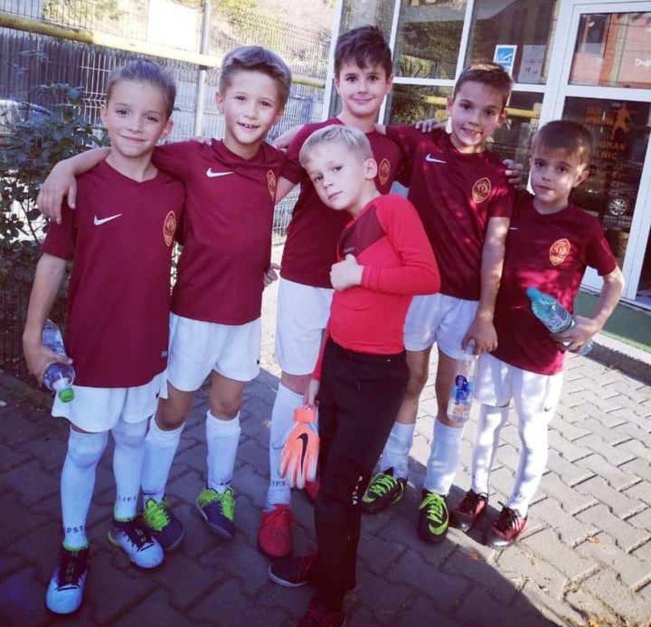 Un fost capitan al nationalei si-a deschis academie de fotbal intr-un oras cu multe talente si are ambitii la fel de mari ca Hagi_6