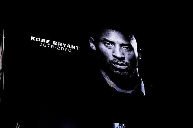 OMAGIU adus lui Kobe Bryant la meciul dintre Toronto Raptors si San Antonio Spurs! Ce au facut echipele