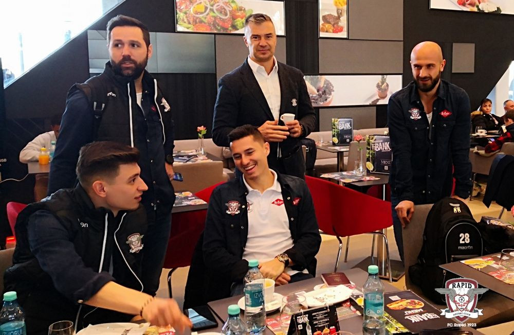 Golgheter de la rivala si un nou antrenor, printre noutatile Rapidului in aceasta iarna