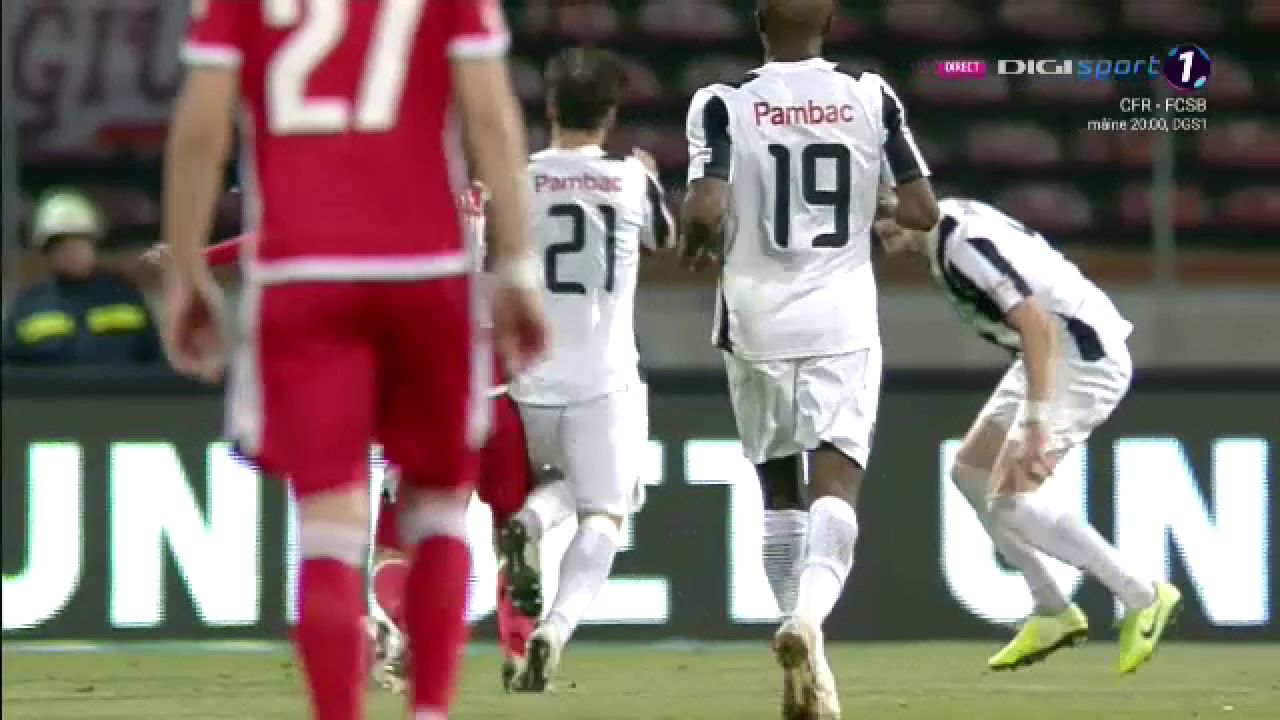 A fost sau n-a fost? Jucatorilor Astrei NU LE-A VENIT SA CREADA pentru ce da penalty Hategan! Ce s-a intamplat la duelul dintre Fabbrini si Crepulja_8