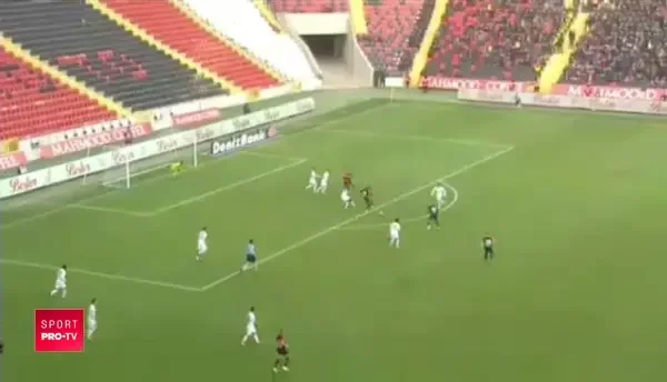 Meci DEMENTIAL reusit de MAXIM! Romanul reuseste DUBLA si a facut faza inca unui gol! Echipa lui Sumudica face SPECTACOL cu LIDERUL din Turcia
