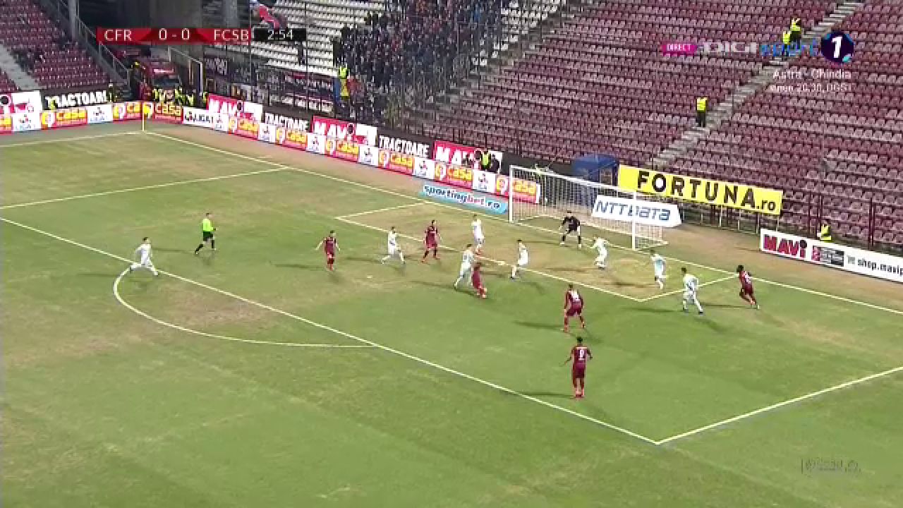 CFR a cerut PENALTY dupa 3 minute!!! AICI FAZA! SUPER atmosfera la derby! Stelistii au aruncat mai multe petarde din peluza_3