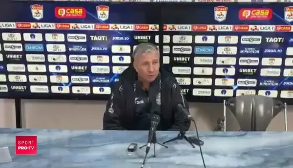 "N-am putut pune pe cine am vrut eu pe lista UEFA!" Petrescu UMBLA cu pastilele dupa el inaintea cutremurului cu Sevilla | Ce transferuri anunta la CFR