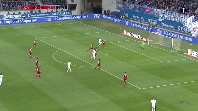 Calcaie, devieri, CRAIOVA-BRAZILIA! ASEDIU la poarta CFR-ului in prima repriza a meciului de la Craiova! Batman Arlauskis SCOATE TOT_2