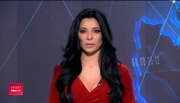 Toata lumea vorbeste despre aceasta imagine controversata, surprinsa pe stadion, in Germania! Ce s-a intamplat