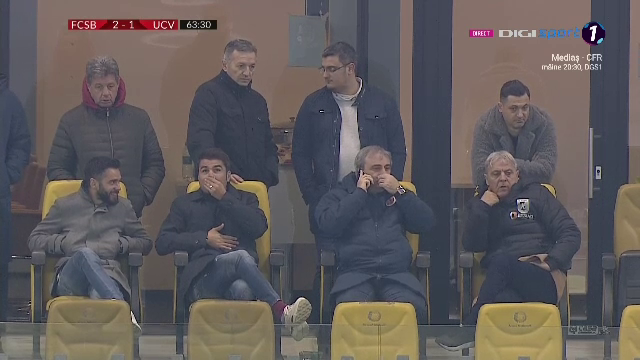 Prima aparitie publica a lui Mutu dupa ce s-a zvonit ca s-ar fi batut in fata unui restaurant! Cum a aparut pe National Arena la FCSB - Craiova_5
