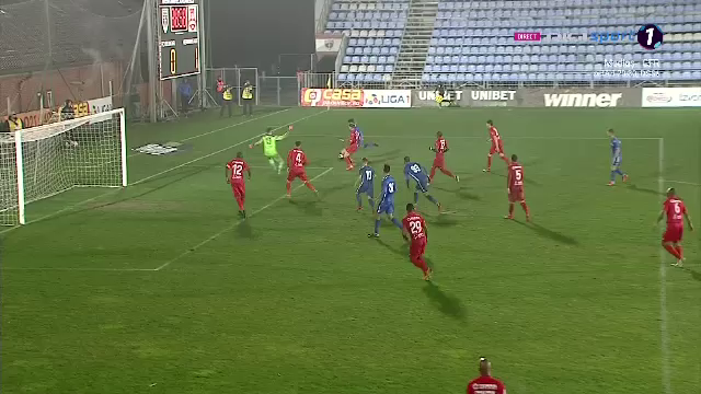 MESSI PASCANU! Gol SUPERB al fundasului dat afara de Petrescu de la CFR! Cum a inscris in minutul 90 al meciului cu Hermannstadt_6