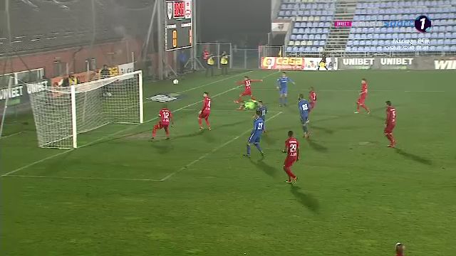 MESSI PASCANU! Gol SUPERB al fundasului dat afara de Petrescu de la CFR! Cum a inscris in minutul 90 al meciului cu Hermannstadt_7