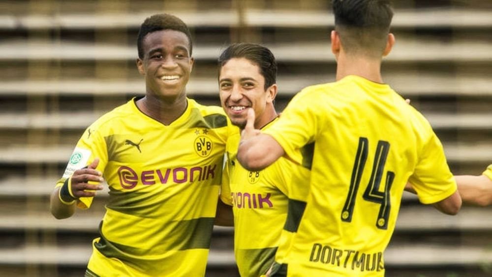 Haaland e deja batran. Noua senzatie a lui Dortmund are doar 15 ani!_2