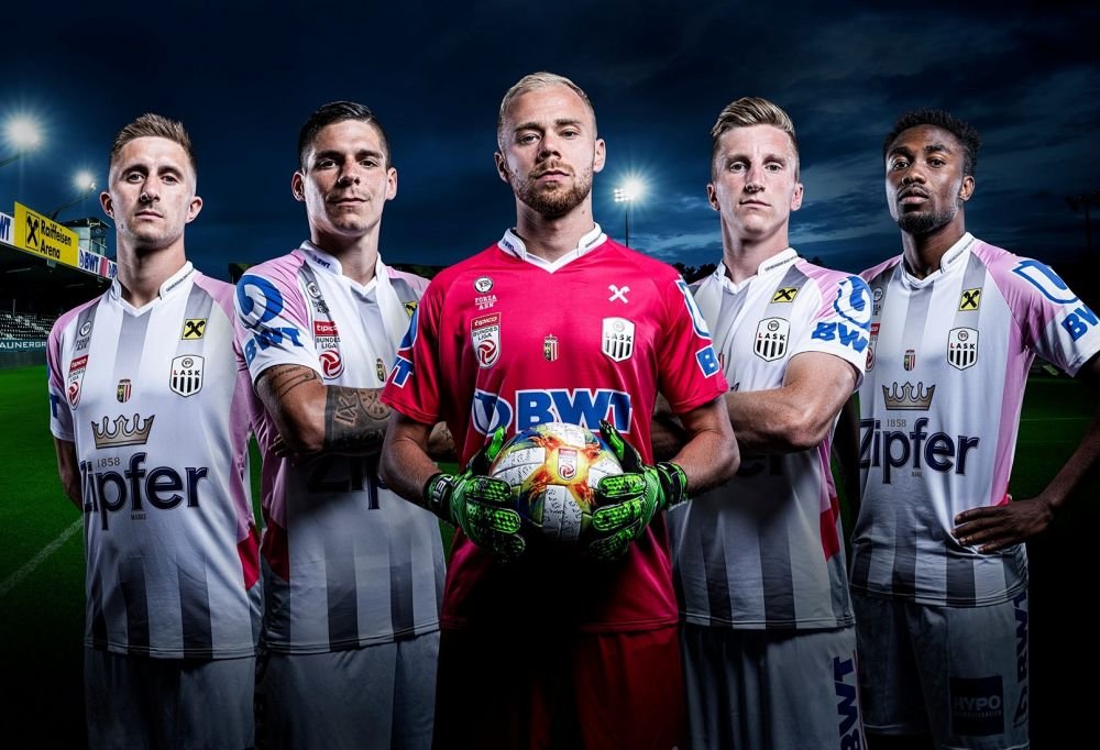 Exemplu pentru Dinamo? Noua senzatie din Europa League era in pragul falimentului, iar acum o face sa tremure pe Manchester United&nbsp;
