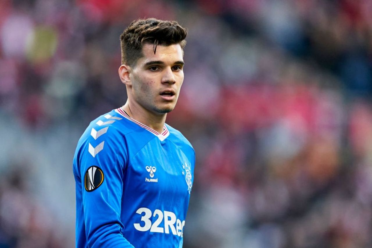 Scene INCREDIBILE pe Ibrox! Coechipierii NU au vrut sa il lase pe Ianis Hagi sa execute o lovitura libera_1
