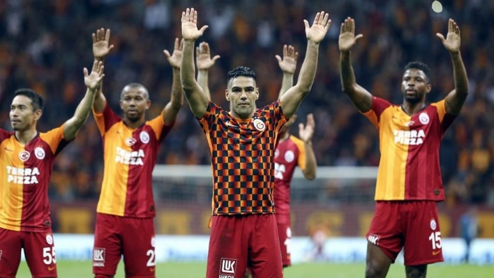 Panica si in Turcia! Doi super fotbalisti refuza sa mai joace! Sezonul trebuie anulat