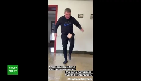 Ianis si Gica Hagi au raspuns provocarii! Cum au jonglat cei doi cu hartia igenica! VIDEO senzational pe muzica lui Jennifer Lopez