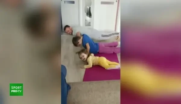 Te joci si castigi! #StaiAcasa si te vezi la PRO TV! Arata-ne cum faci sport in casa si ajungi la Jurnalul din Sport de la PRO TV