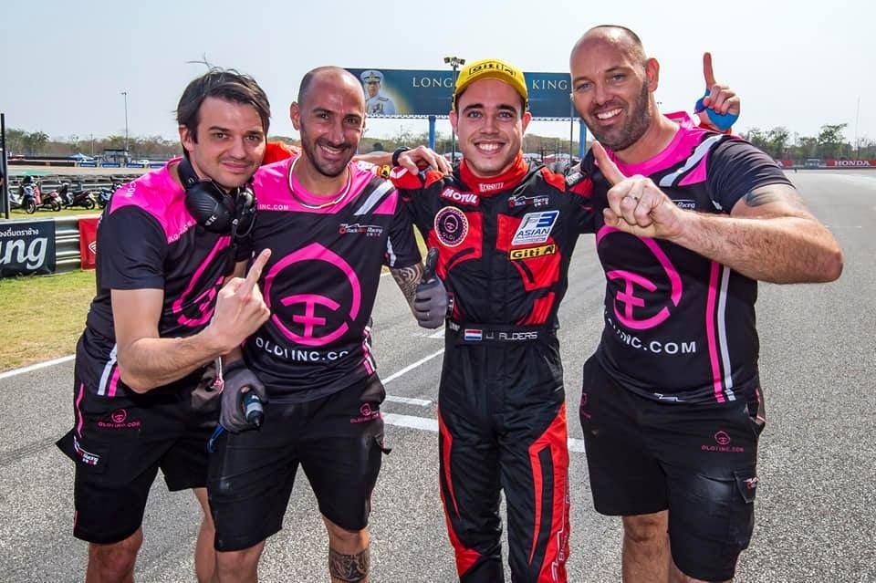 Era pilotul in care ne puneam sperantele ca va fi primul roman din F1, dar a ajuns inginer de cursa si patron de firma_8
