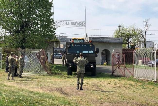 Un stadion din Romania a devenit spital de campanie! Pe el a jucat o echipa de 6 ori campioana a tarii