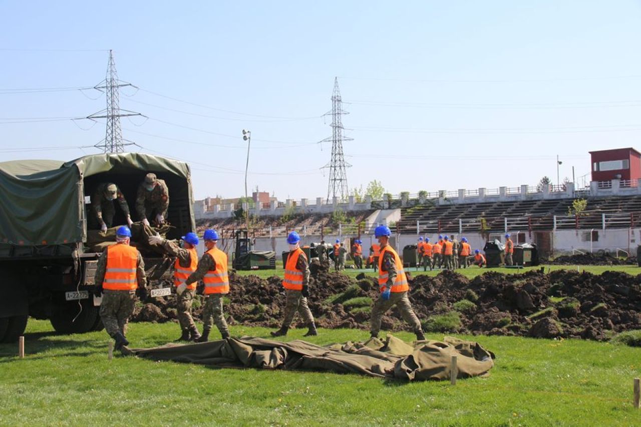 Un stadion din Romania a devenit spital de campanie! Pe el a jucat o echipa de 6 ori campioana a tarii_2