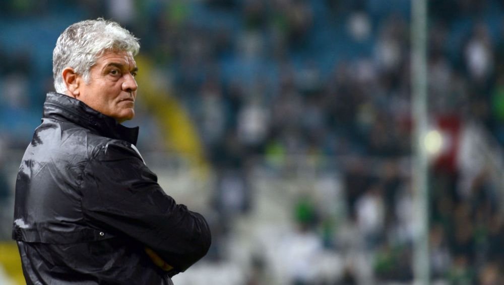 Atac DUR la adresa lui Ioan Andone! Becali il condamna pe fostul antrenor al lui Dinamo pentru deciziile luate: Nu stiu de ce s-a bagat in asta, sa le dea sperante dinamovistilor