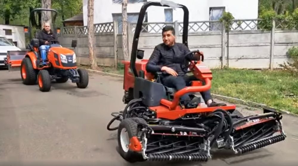 Poli Iasi a implinit 75 de ani, iar Primaria i-a facut cadou utilaje agricole!_4