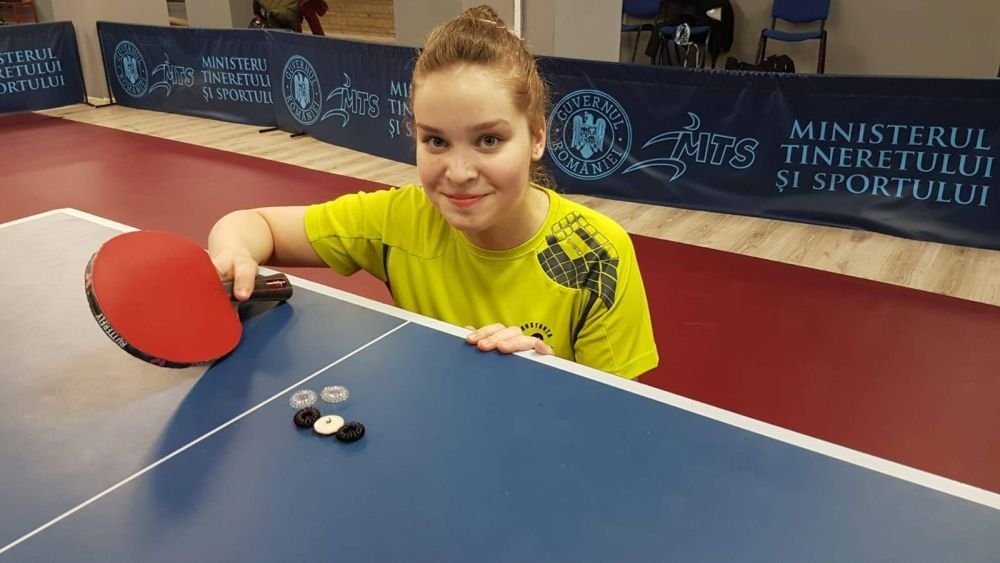 Asa se fabrica o campioana. De la jocul cu nasturi, la titluri europene la tenis de masa!