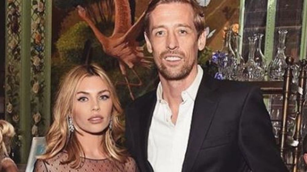 El prinde topurile celor mai URATI fotbalisti, dar ea e ZEITA! Cum arata sotia lui Peter Crouch_4