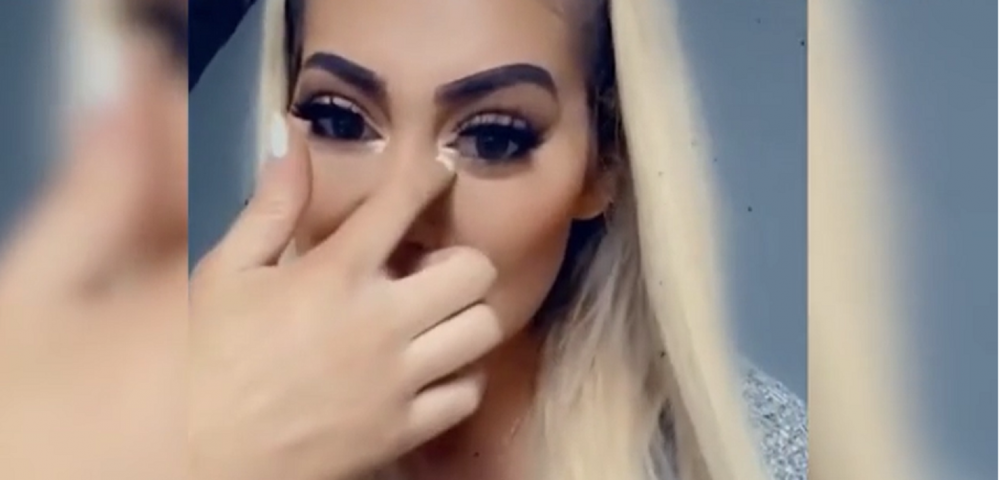 De necrezut cum arata inainte! Bomba-sexy a slabit miraculos si a plans de fericire cand s-a uitat in oglinda. Acum parca e sosia Biancai Dragusanu