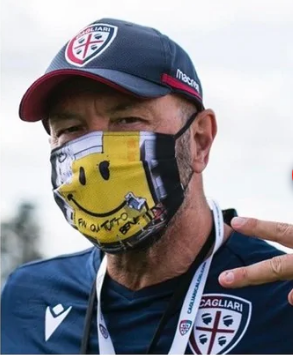 Colectia de masti Walter Zenga! :) Cum apare la antrenamentele lui Cagliari_5