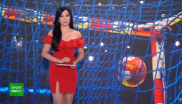 Dinamovistii de la handbal au iesit la antrenament pe stadion! In sala nu au voie! Dulaii inca plang dupa titlul neacordat: Toata munca e aruncata la gunoi