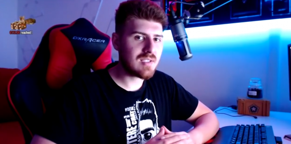 Vloggerul roman cu 850 000 de abonati care a socat internetul! A spus ca minorele care se imbraca provocator merita violate! Prima sa reactie: "Imi cer scuze, n-am vrut sa jignesc pe nimeni!"