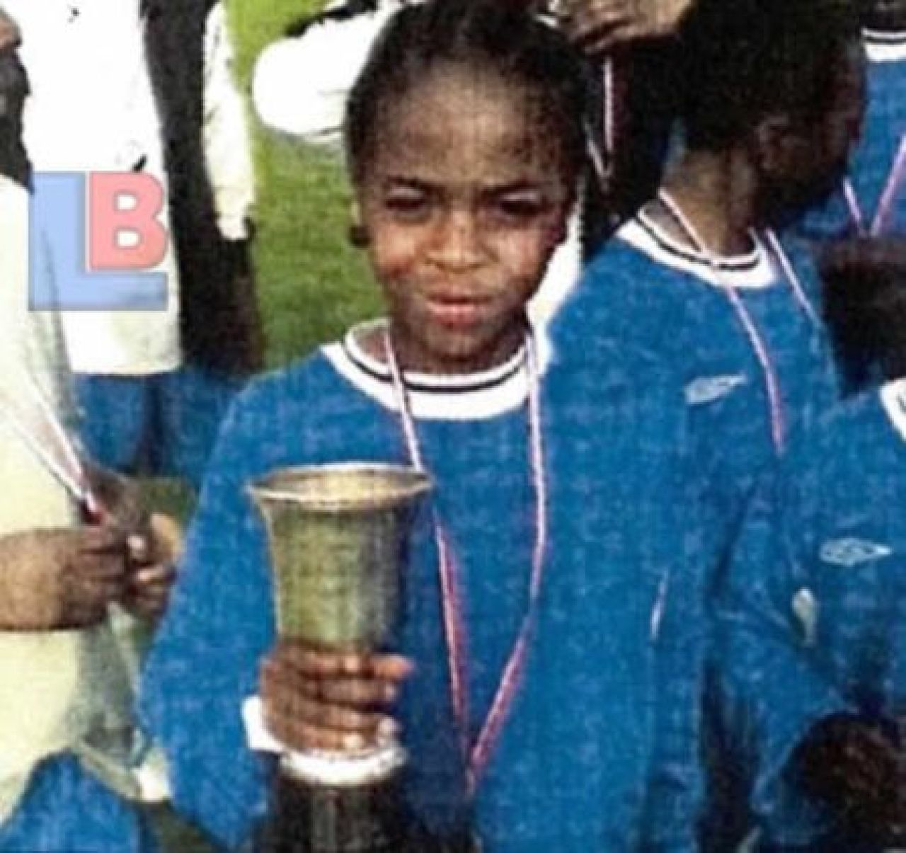 Cum ajungi ca Neymar si Mbappe? :) Stelele Parisului le dau sfaturi tuturor copiilor din lume de 1 iunie_19