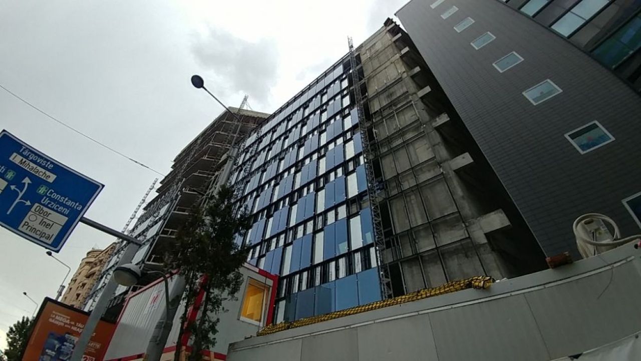 Super-cladirea lui Ion Tiriac de langa sediul Guvernului este aproape finalizata!_2