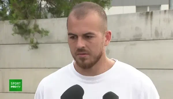 Scene GENIALE cu Alibec! A blocat circulatia in timpul interviului si Tamas a inceput sa TIPE la el! VIDEO | Denis si-a anuntat plecarea de la Astra