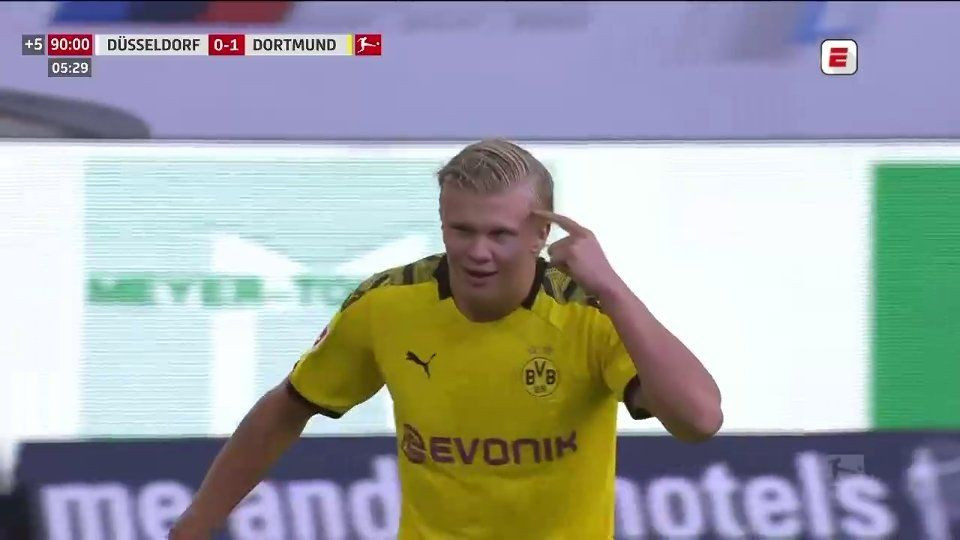 Nebunieee! S-a intors Haaland si a dat gol in minutul 95! Antrenorul lui Dortmund s-a ACCIDENTAT dupa ce s-a bucurat la gol!