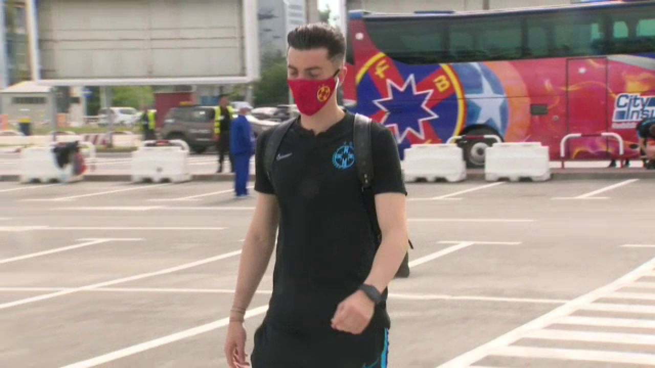 Florinel Coman si look-ul care il face sa para de 100 de milioane: seamana PERFECT cu Sancho! :) Cum au aparut stelistii pe aeroport_12