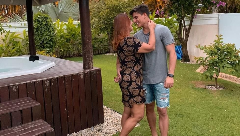 Inca un episod din telenovela care nu se mai termina! Ce decizie a luat mama lui Neymar in privinta iubitului bisexual, mai tanar decat ea cu 30 de ani