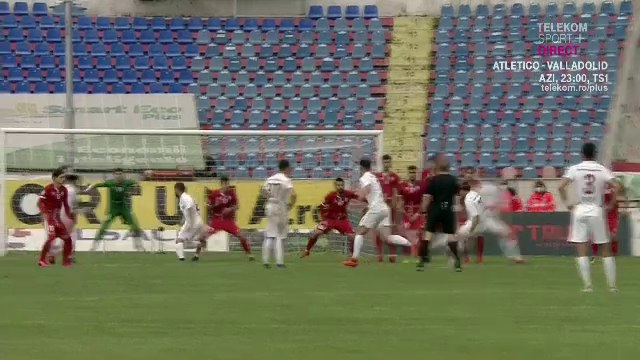 Deac, nu vrei tu sa dai gol? :)) ZIDUL SF al Botosaniului la faza din care s-a facut 2-0! Ce s-a intamplat_4