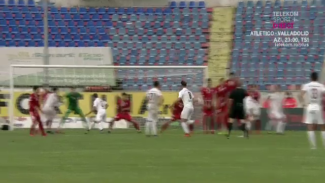 Deac, nu vrei tu sa dai gol? :)) ZIDUL SF al Botosaniului la faza din care s-a facut 2-0! Ce s-a intamplat_9