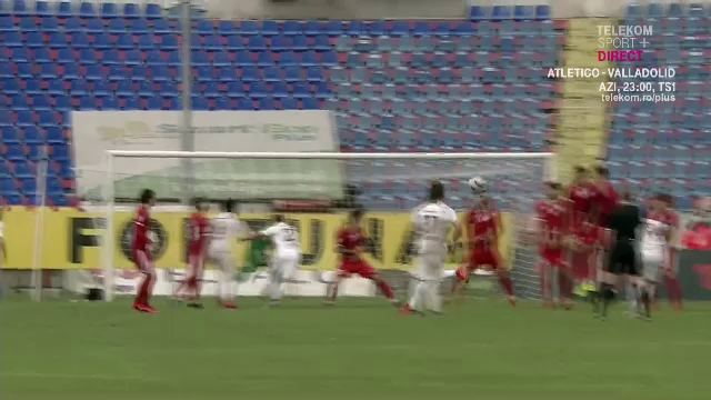 Deac, nu vrei tu sa dai gol? :)) ZIDUL SF al Botosaniului la faza din care s-a facut 2-0! Ce s-a intamplat_11