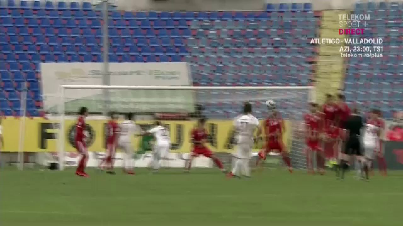 Deac, nu vrei tu sa dai gol? :)) ZIDUL SF al Botosaniului la faza din care s-a facut 2-0! Ce s-a intamplat_11