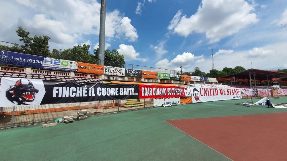 Dinamo, SOLD OUT a doua oara la rand, desi meciul se joaca fara suporteri! Stadionul e PLIN de mesaje de la fani! Tucudean a cumparat peste 400 de tichete_3