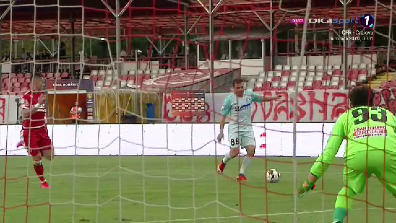 A fost MESSI 45 de minute! Becali ar trebui sa se ROAGE de Popa sa ramana dupa ce a facut in prima repriza! Ce faze a reusit_16
