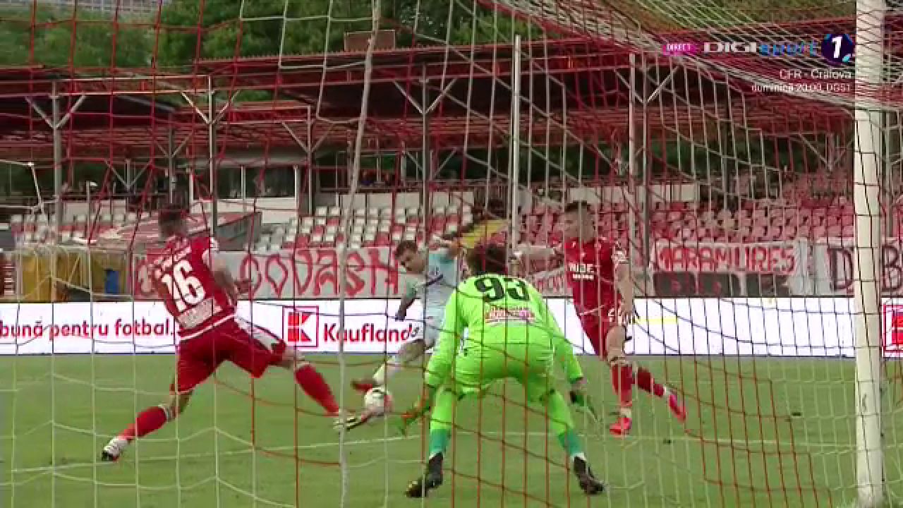 A fost MESSI 45 de minute! Becali ar trebui sa se ROAGE de Popa sa ramana dupa ce a facut in prima repriza! Ce faze a reusit_18