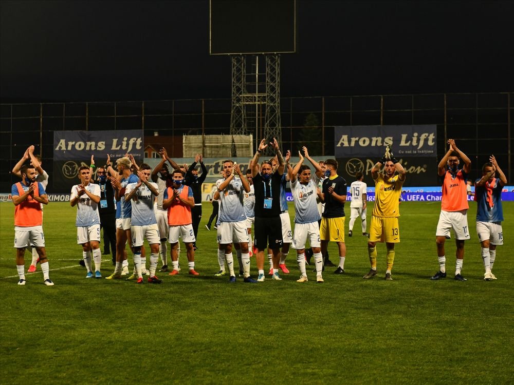 S-au bucurat ca si cum au castigat TITLUL! Imagini SENZATIONALE din vestiarul Craiovei dupa victoria cu CFR Cluj