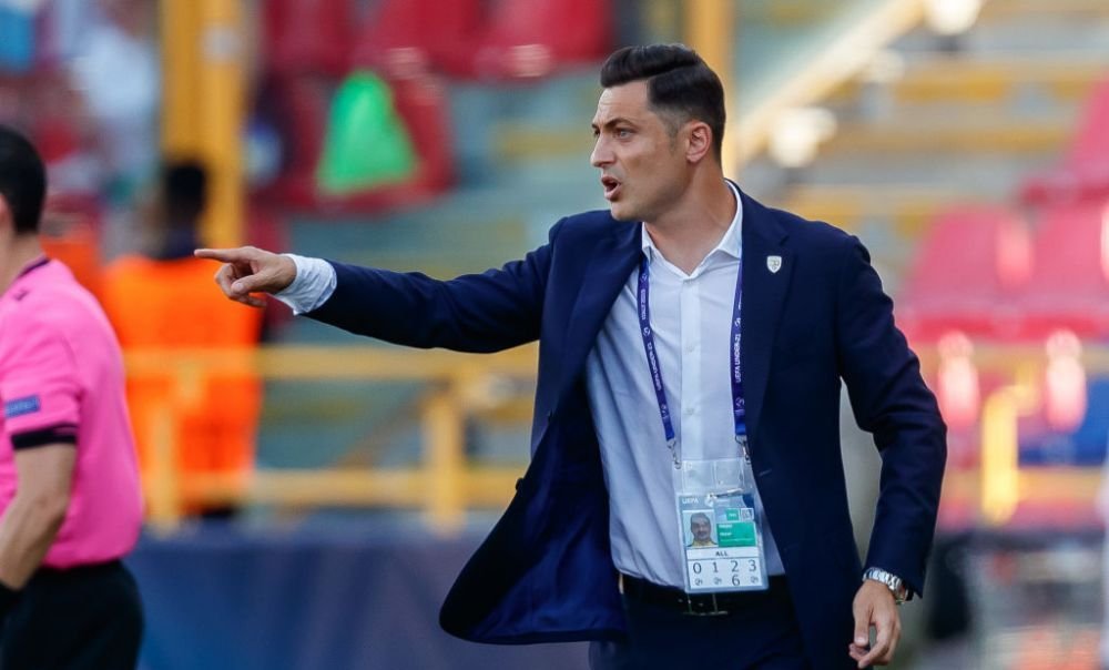 Nici nu a debutat pe banca nationalei ca stie cand pleaca! Radoi l-a anuntat pe Burleanu cand trebuie sa ii caute inlocuitor&nbsp;