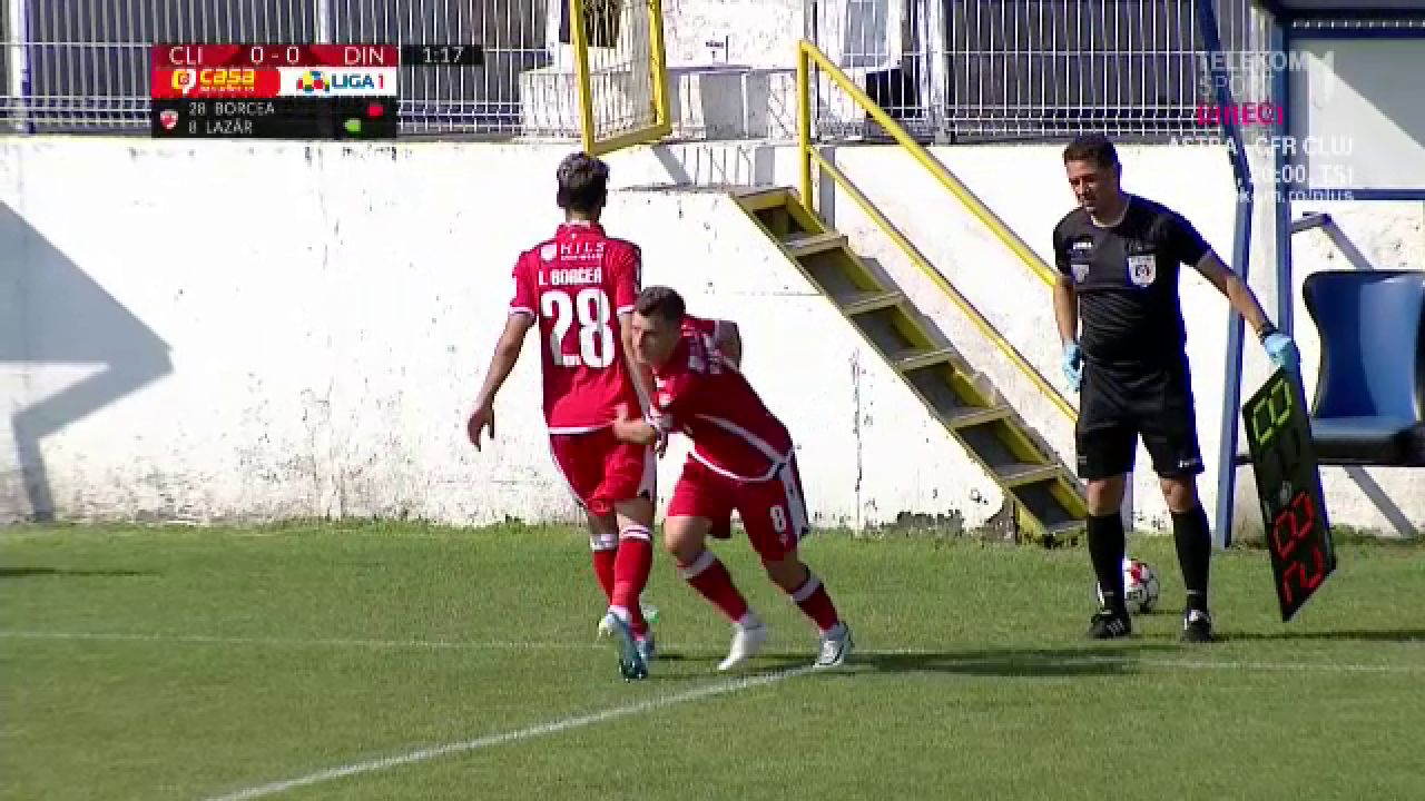 Spectacolul PENIBILULUI la Dinamo! L-au scos pe pustiul Borcea dupa 65 de secunde, apoi l-au luat in brate! Petrescu reloaded la Dinamo_6