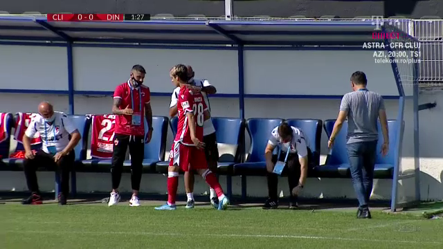 Spectacolul PENIBILULUI la Dinamo! L-au scos pe pustiul Borcea dupa 65 de secunde, apoi l-au luat in brate! Petrescu reloaded la Dinamo_18