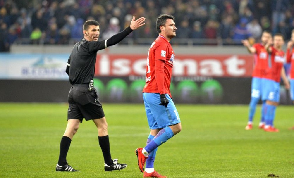 Becali va lua foc! Cine sunt centralii care vor arbitra meciurile Craiova - CFR Cluj si Sepsi - FCSB. I-a criticat vehement pe amandoi