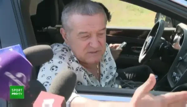 Sa-l clonam, sa dam 5 ca el acolo! Becali, atac dezlantuit: Ce faci, ba, mulgi oaia?! La pensie, sa nu mai vii la FCSB!